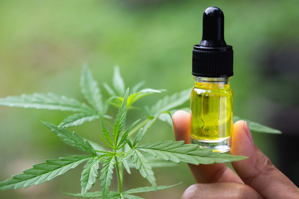 5 CBD Oil Benefits You Are Not Aware Of